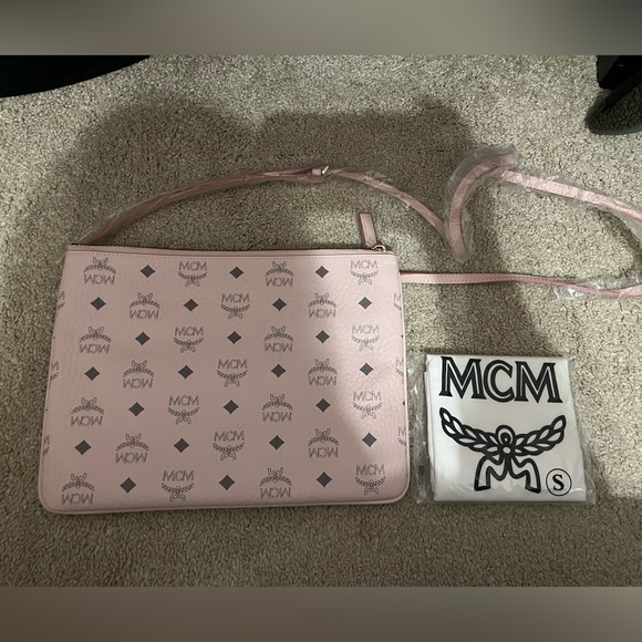 Pink mcm bag - Picture 2 of 3